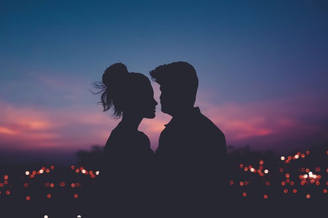 Bitməyən, amma bitirən münasibət